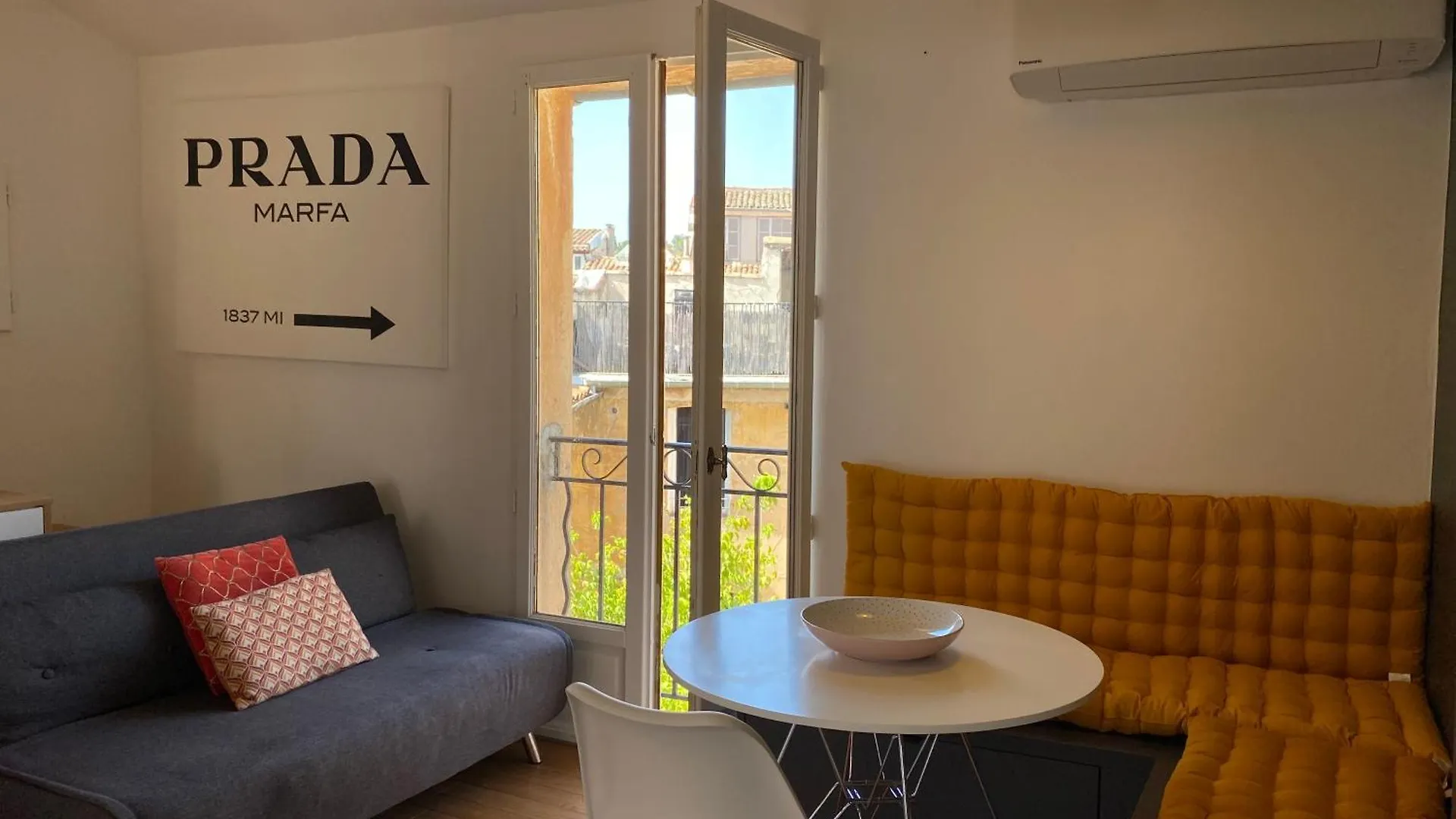Studio Centre Historique Aix En Provence Aix-en-Provence Apartment